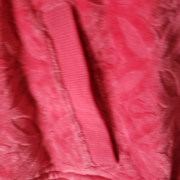 Lululemon Sweater - Picture 3 of 4